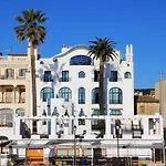 Ξενοδοχείο Diana 4*