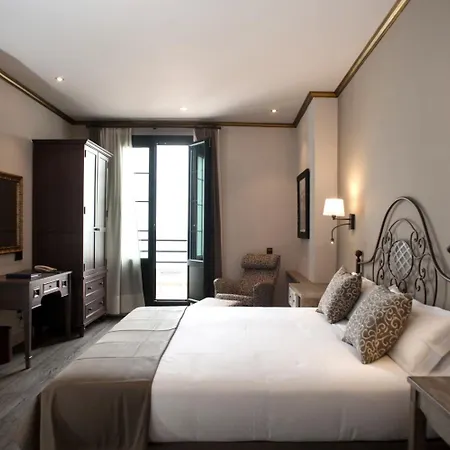 Diana Otel Tossa de Mar